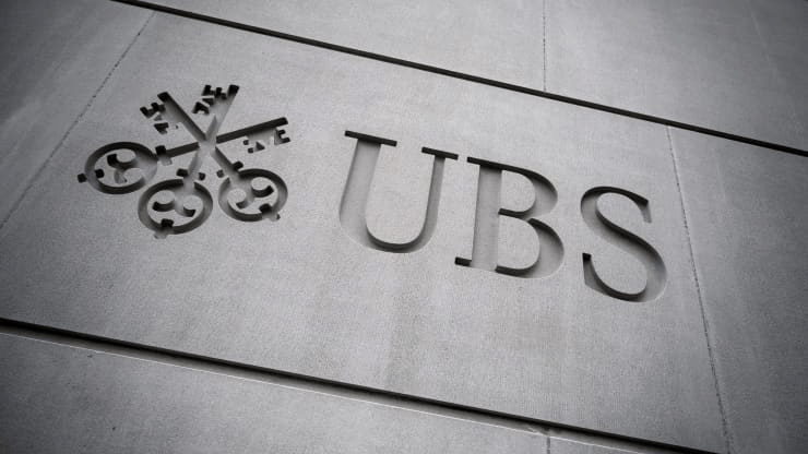 UBS posts 137% jump in fourth-quarter profit