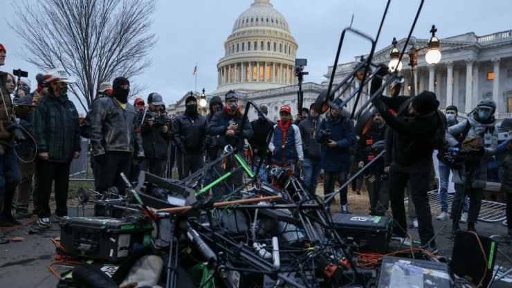 ‘Anarchy in USA’: Global Media Reacts to Capitol Chaos