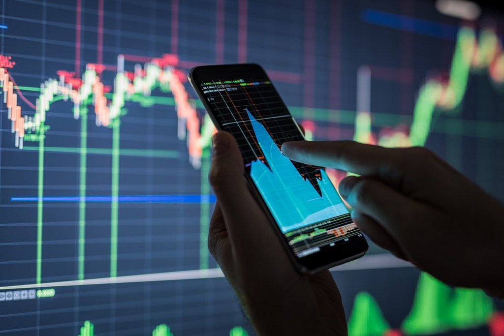 Bitcoin outflows from centralized exchanges surge to 100K BTC monthly