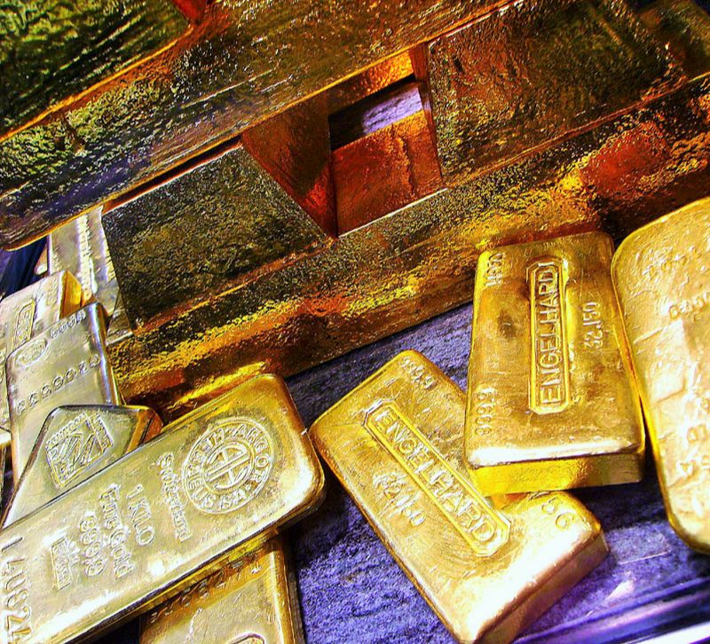 gold prices up wall street rises 2806