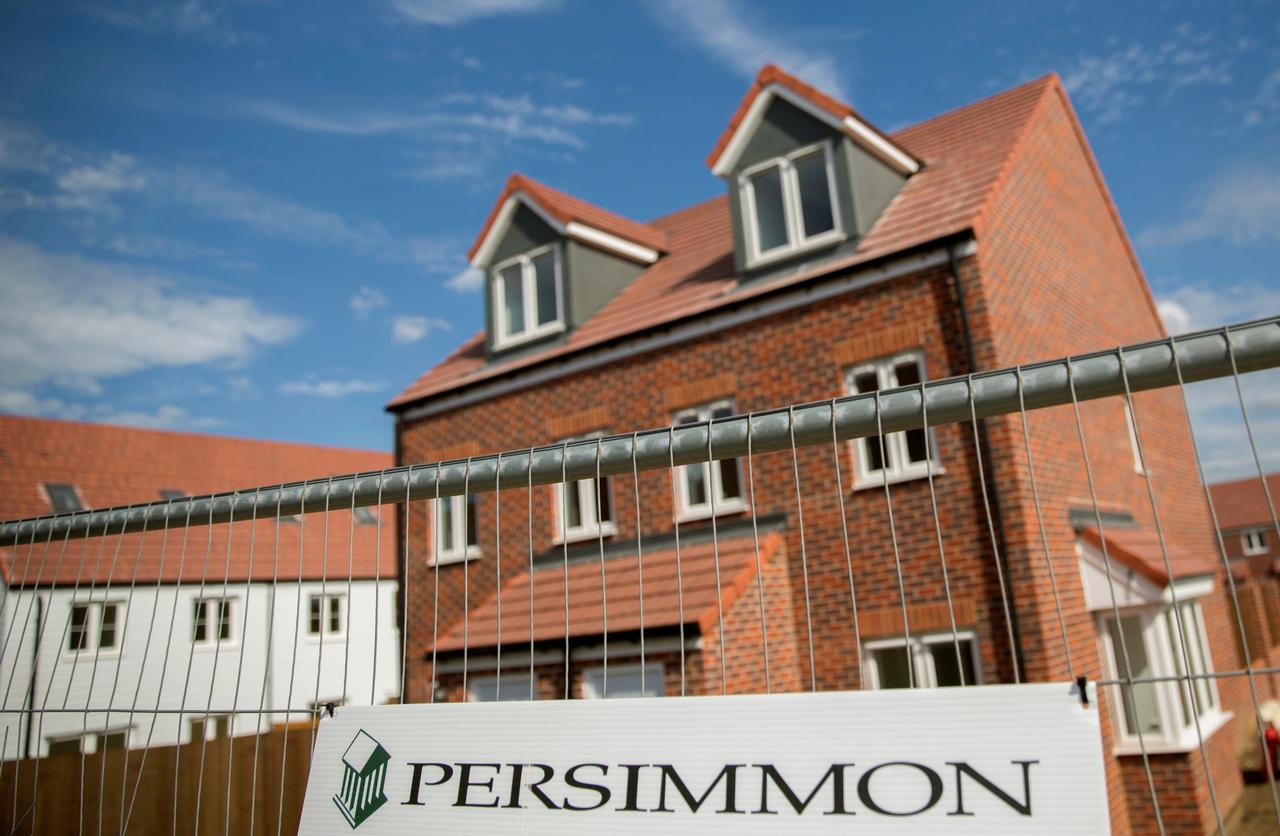 persimmon shares decrease europe stocks slide