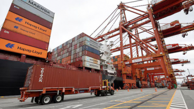 Canada's Trade Surplus Hits 4-Year High on US Export Surge