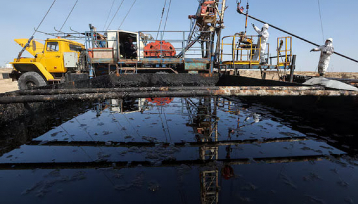 Oil Hits 5-Week High on US-Iran Clashes, Houthi Threat
