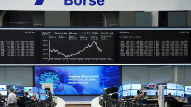 European Stocks Slide, Trump's Tariff Threat over Greenland Rattles Investors