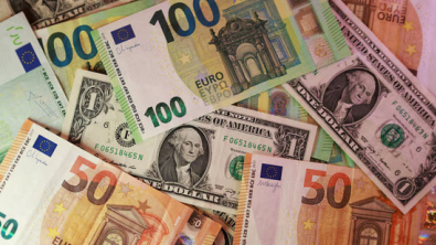 Euro at 17-Month Low, Dollar near pre-Liberation Day Highs