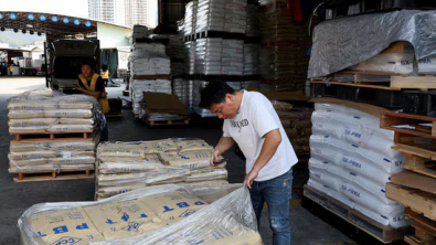 China Factory Inflation Hits 45-Month High on Energy