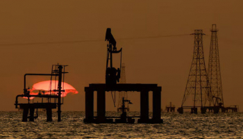 Oil Prices Rise 1%, Iran Crisis Disrupts Middle East Supply