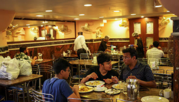 India July Services Growth Hits 4-Year Low as Demand Wilts