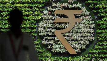 India FX Curbs Make Lenders Wary, Cool Rupee Hedges