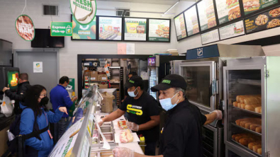 US Productivity Slows in Fourth Quarter