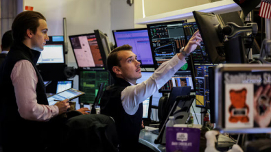 Wall St Rises as Fed Minutes Put Rate Cuts in Focus, Nvidia Hits $4Tn Milestone