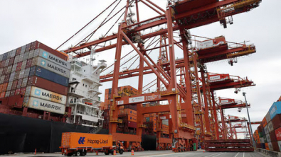 Canada's Global Trade Gap Narrows; US-Bound Exports Hit new Low