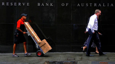 RBA Holds Rates; Inflation Cools, Warns Hike Still an Option