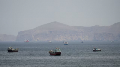 Oil Extends Gains as Mideast Talks Stall, Hostilities Flare