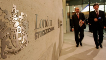 Banks Drag FTSE 100 Lower as Credit Suisse Rescue Fails to Soothe Nerves
