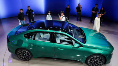 China Slump Hits BMW Earnings, Spurring Restructuring Call