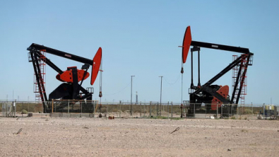 Oil Prices Rise on Concerns of Lower Supply, Signs of U.S. Economic Growth