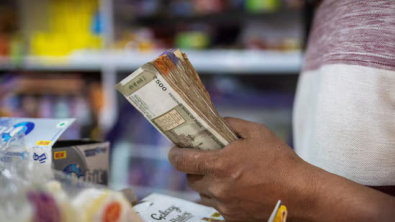 Rupee Rebounds on Index Rebalancing Flows, Traders Trim Long US Dollar Bets