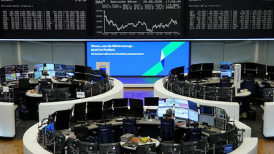 European Stocks Gain, Inflation Worries Drive Weekly Decline