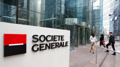 European Bank Shares Fall; Bond Yields Surge, Spreads Widen