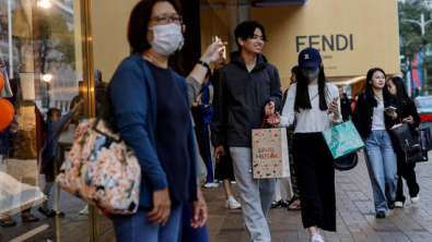 Hong Kong Retailers under Strain as Changing Trends Drive Store Closures