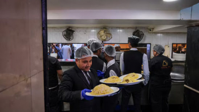 India Services Growth Hits 6-mth High on Strong Demand, PMI