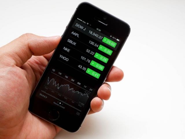 EU data rings more alarm bells for global economy while Thomas Cook, WeWork and Netflix remain in headlines