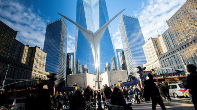 Biggest US Banks Hike Dividends, Announce Share Buybacks after Acing Stress Tests