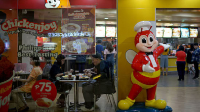 Jollibee CFO says Growth Supports 2027 US Listing of International Arm