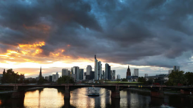 German Investor Morale Unexpectedly Slips, Modest Recovery Still in Sight