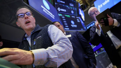 Wall St Gains on Easing Inflation, Target's Upbeat Forecast