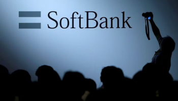 SoftBank Raises $1.5 bln, 1.75 bln Euros with Bond Sale