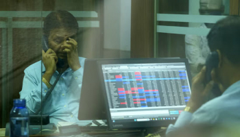 Foreign Outflows from India Stocks Top Last Year's Record