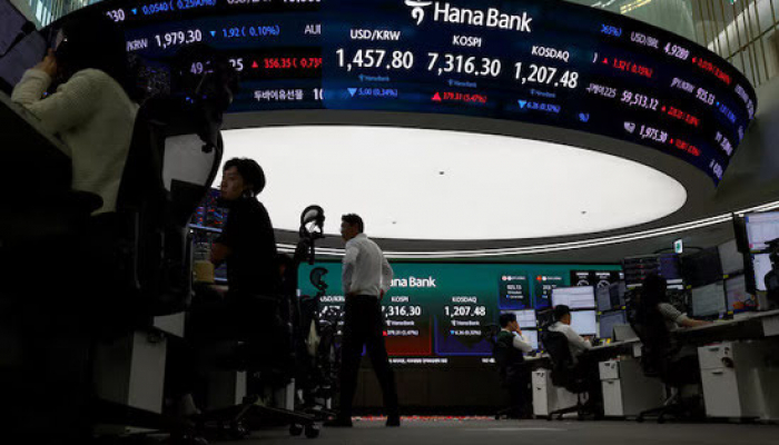 Asia Markets Hit Records on AI Euphoria, Yen Surges again