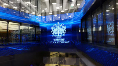 London Mid-Caps Set for Weekly Loss on Bond Jitters