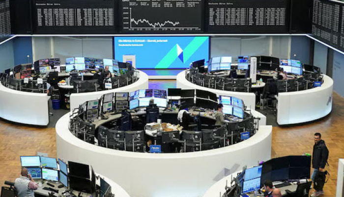 European Shares Steady as Investors Eye Mideast Risk