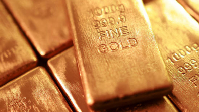 Gold Climbs, Markets Reassess Risks on Pauses Iran Attacks