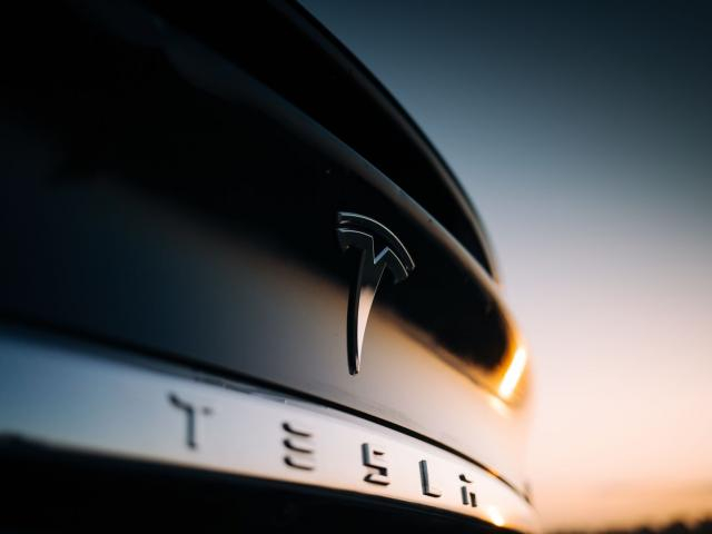 Will Tesla deliver on “Battery Day” hype?