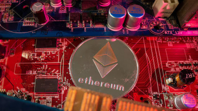 Crypto Boss Faces UK-US Extradition Over Fraud