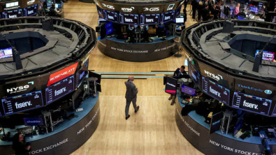 Wall St Ends Higher on Cool Inflation Data, Strong Earnings