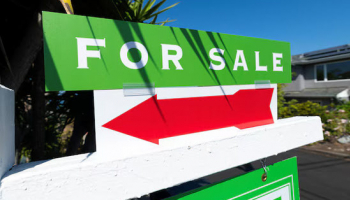US Pending Home Sales Slump in June amid Affordability Woes