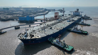 China Keeps Fuel Exports Stable as Controls Ease: Sources