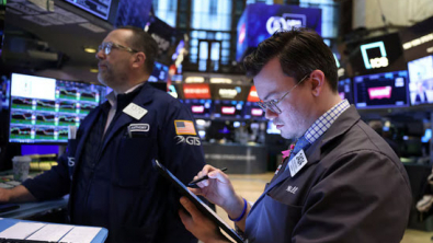 Wall St Drops over 1% after Hot Consumer Prices Data