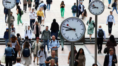 UK Private Sector Pay awards Held at 3.5% in 3 mths to Mar, IDR Survey