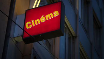 Swiss Cinemas Offer Seniors Refuge as Heatwave Hits