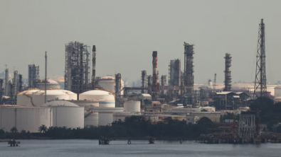 Singapore Expected to Tighten Monetary Policy, Energy Crisis Fans Inflation