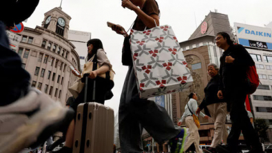 Japan Core Inflation Tops BOJ Goal, Cements Rate Hike Bets