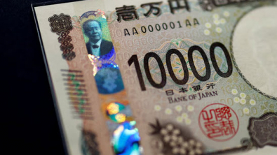 Yen Firms after Japanese Election Result, US Dollar Softens