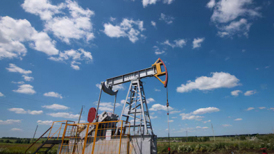 Oil Rally Pauses, Markets Weigh Trump's Ultimatum to Russia