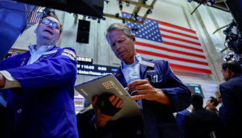 Nasdaq Ends Down; Chipmakers Fall and Bank Earnings Roll In